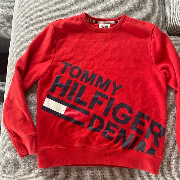 th sweatshirt